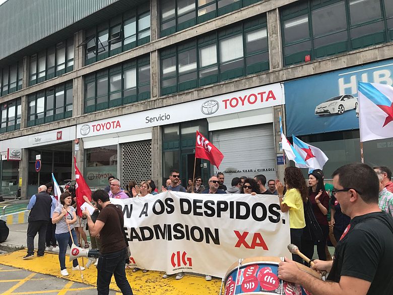 17-07-06 ProtestaDespidosTeleperformanceCorunha06.jpeg